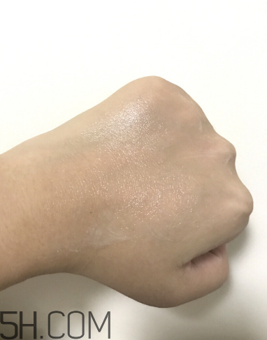 玉澤身體乳小孩能用嗎？玉澤身體乳有激素嗎？