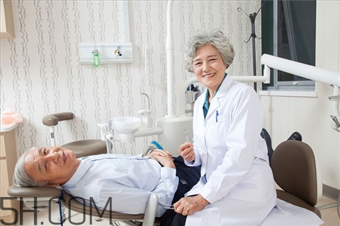 骨折能喝酒嗎？骨折能抽煙嗎？