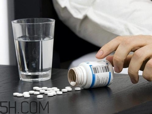 安定片吃一片能睡多久？安定片和安眠藥的區(qū)別