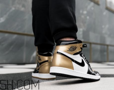 air jordan 1 top3黑金鴛鴦配色上腳效果好看嗎？