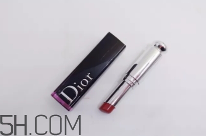 迪奧740和999哪個(gè)好看？dior740和迪奧999對(duì)比