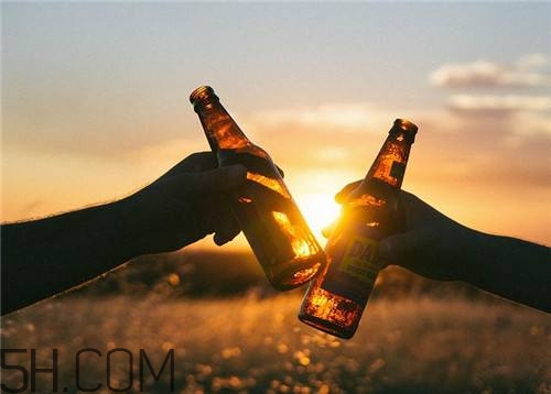 什么時候喝藥酒比較好？喝藥酒有什么禁忌？