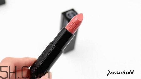 紀梵希新版禁忌之吻色號試色 紀梵希禁忌之吻16號好用嗎 紀梵希新版禁忌之吻色號試色 紀梵希禁忌之吻16號好用嗎