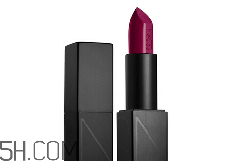 梅子色口紅哪個(gè)牌子好？絲絨口紅怎么涂好看？