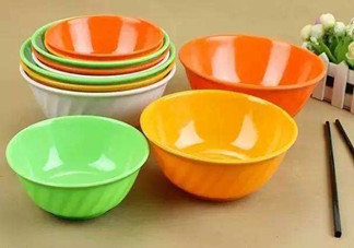 什么是仿瓷碗？仿瓷碗是塑料碗嗎？