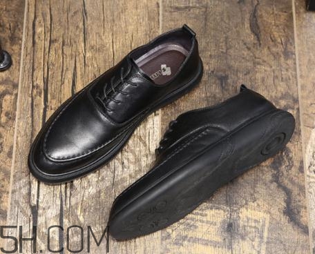 皮鞋被刮壞了怎么修復(fù)？皮鞋刮破皮了怎么辦？