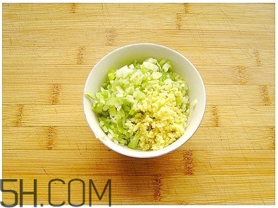 蓮藕可以和豆腐一起吃嗎？蓮藕和豆腐一起吃有什么好處？