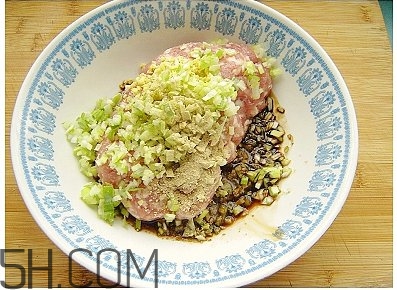 蓮藕可以和豆腐一起吃嗎？蓮藕和豆腐一起吃有什么好處？