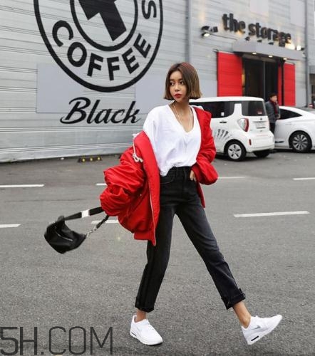 紅色棉襖怎么搭配？紅色棉服搭配圖片