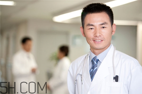 強迫癥需要看醫(yī)生嗎？強迫癥需要休學嗎？