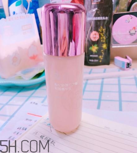 春紀(jì)新彈力嬌嫩菁華乳好用嗎？春紀(jì)新彈力嬌嫩菁華乳評(píng)測(cè)