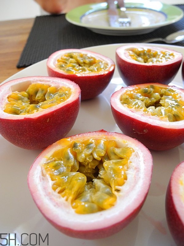 百香果放冰箱能放幾天？怎么判斷百香果壞沒壞？