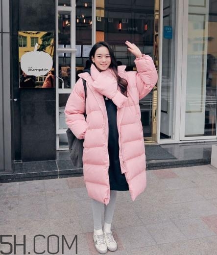 粉色棉服怎么搭配？粉色棉衣搭配圖片