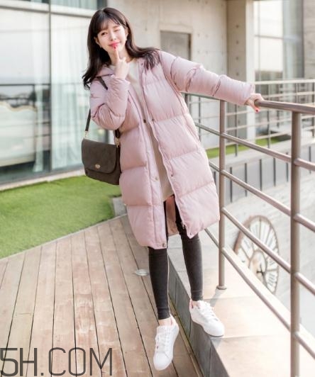 粉色棉服怎么搭配？粉色棉衣搭配圖片