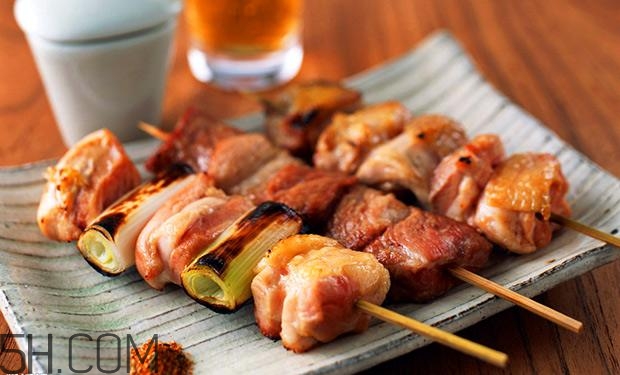 常吃烤肉有什么危害？吃烤肉應(yīng)該注意什么？