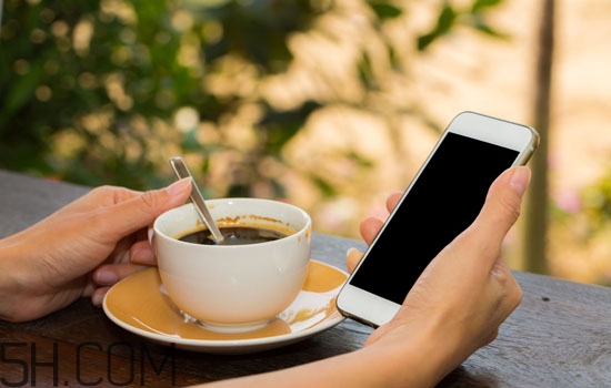 女性喝咖啡好嗎？女性喝咖啡的好處和壞處？