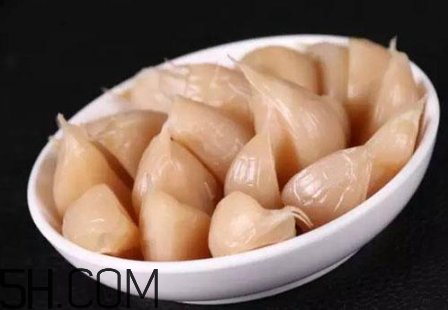 大蒜泡冰糖怎么做？大蒜泡冰糖真的能治腎虛嗎？