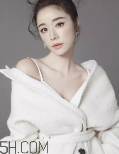 奶油杏色口紅適合什么人？奶油杏子色口紅適合黃皮嗎？