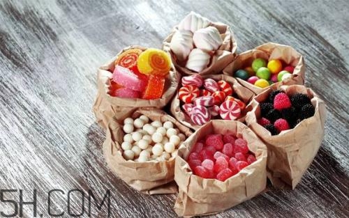 愛長痘吃什么食物好？愛長痘的食物禁忌有哪些？