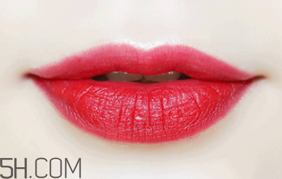 mac morange黃皮能用嗎？mac口紅最火色號推薦