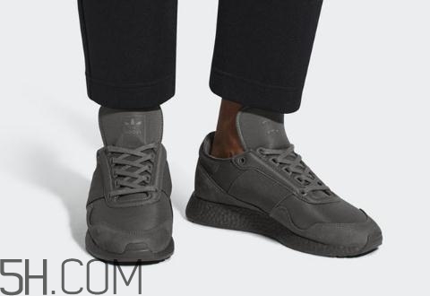 daniel arsham與adidas new york聯(lián)名在哪買_多少錢？
