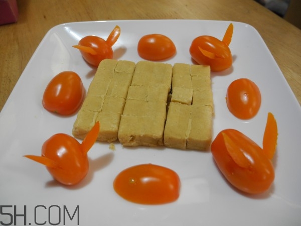 綠豆糕和香蕉能一起吃嗎？吃了綠豆糕還能吃香蕉嗎？