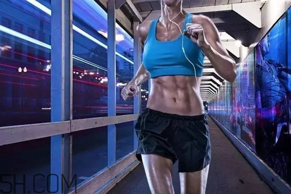 夜跑減肥的正確方法有哪些？冬天夜跑應(yīng)該怎么跑才能減肥？