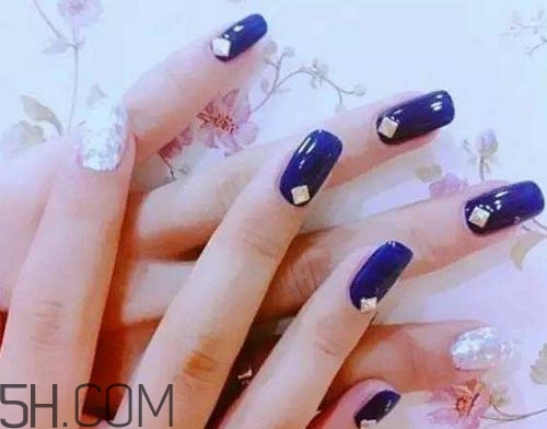 手指粗做什么美甲好看？蕾絲美甲怎么做教程圖解