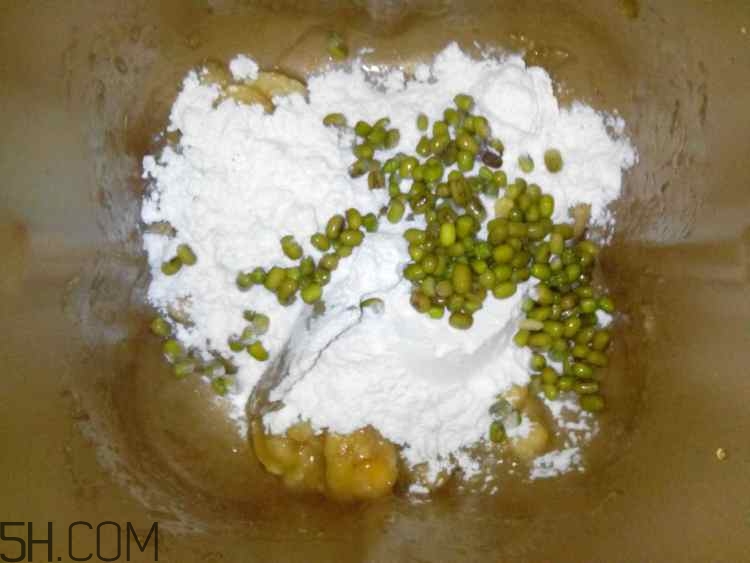 綠豆糕和香蕉能一起吃嗎？吃了綠豆糕還能吃香蕉嗎？