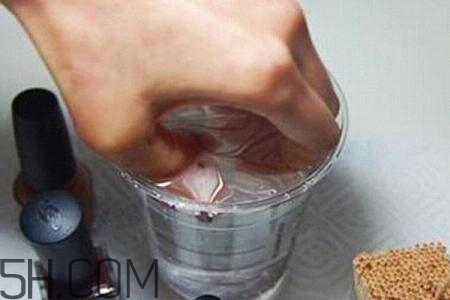 水染美甲用的什么指甲油？2018秋冬美甲最新款圖片