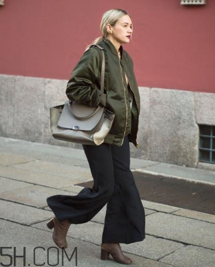 綠色飛行夾克怎么搭配？綠色飛行員夾克搭配女