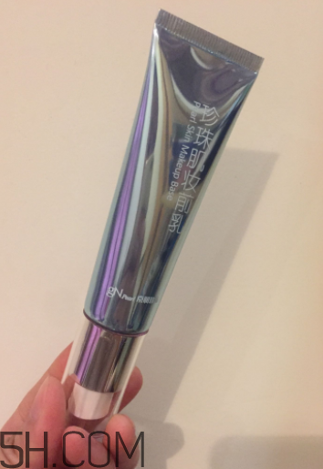 京潤(rùn)珍珠妝前乳怎么樣？京潤(rùn)珍珠妝前乳好用嗎？