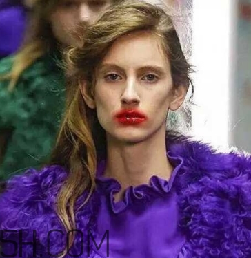 2018年流行什么唇妝？2018年流行唇妝怎么化