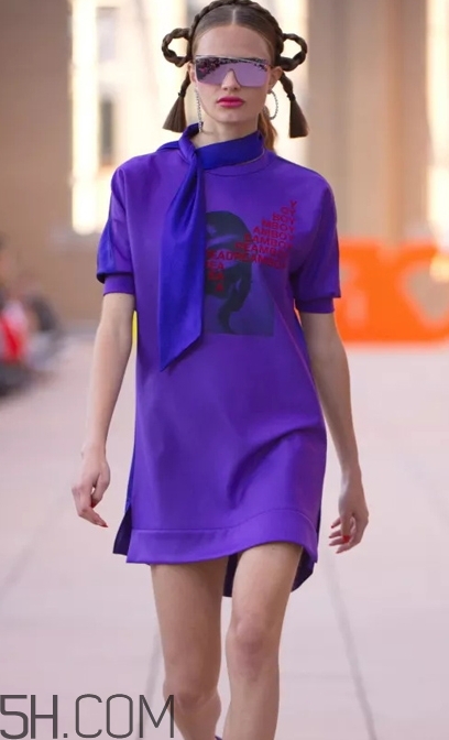 紫外光色衣服怎么搭配？紫外光色衣服搭配什么顏色