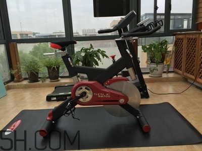 動(dòng)感單車多少錢一臺(tái)？動(dòng)感單車什么牌子比較好？