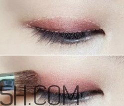 2018年流行什么眼影顏色？2018年眼影流行色