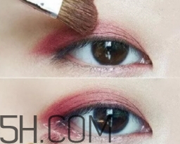 2018年流行什么眼影顏色？2018年眼影流行色