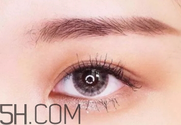 2018年流行什么眼影顏色？2018年眼影流行色