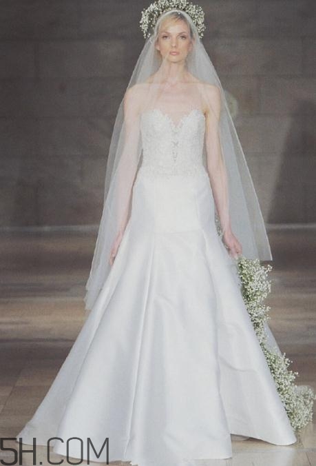 reem acra2018秋冬婚紗系列好看嗎_有哪些款式？