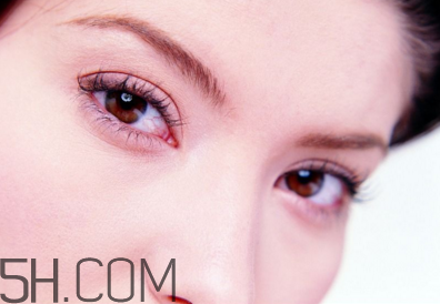 紋眉怎么做維持時(shí)間長？繡眉后眉毛碰水了怎么辦？