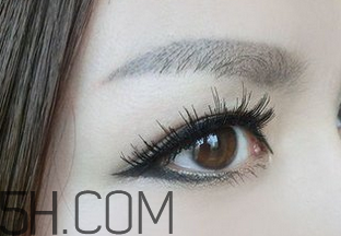 怎么紋美瞳線好看？紋美瞳線的危害