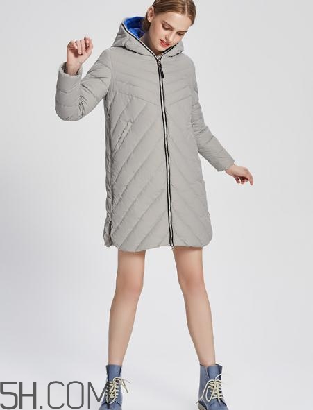 艾萊依羽絨服有折扣嗎？艾萊依羽絨服廠家在哪？