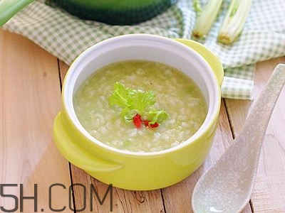 吃什么會(huì)導(dǎo)致頭痛？緩解頭痛的方法有哪些？