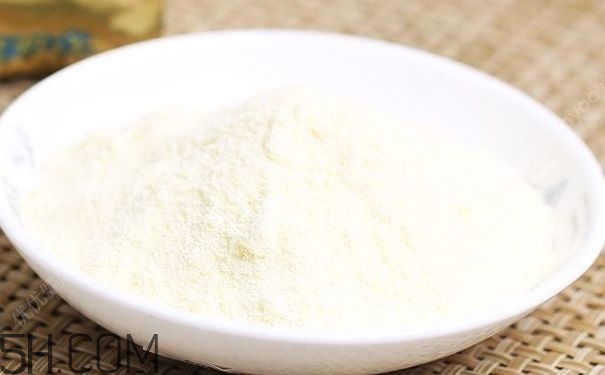 成人為什么也要喝奶粉？成人喝奶粉的好處有哪些？