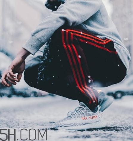 yeezy boost 350 v2 blue tint藍(lán)斑馬國內(nèi)發(fā)售店鋪有哪些？