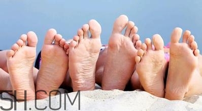 腳氣可以用酒精消毒嗎？腳氣可以用碘伏消毒嗎？