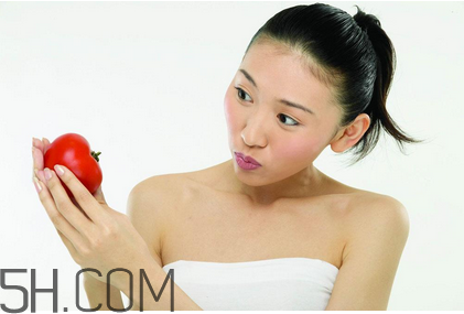 婦炎潔要泡多久？婦炎潔能去除異味嗎？