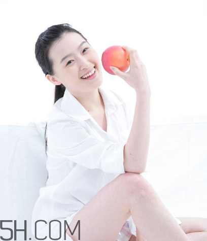 婦炎潔能洗頭發(fā)嗎？婦炎潔能治痘痘嗎？