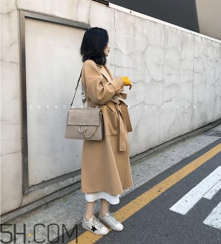 雙面呢大衣會掉毛嗎？雙面呢大衣掉毛怎么辦？