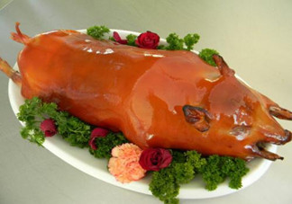 脆皮烤豬用什么設(shè)備好？中國最出名的脆皮烤豬在哪里？